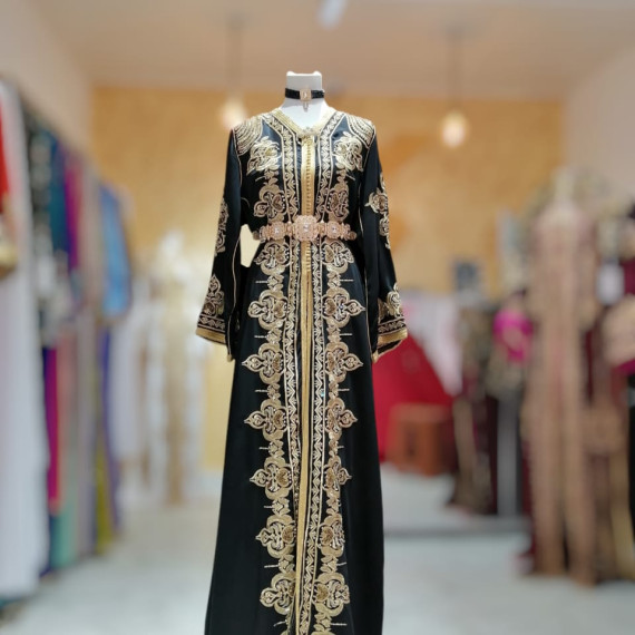 https://caftanzafira.com/products/royal-ebony-elegance-caftan