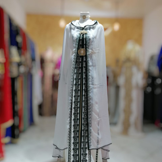 https://caftanzafira.com/products/royal-charm-caftan